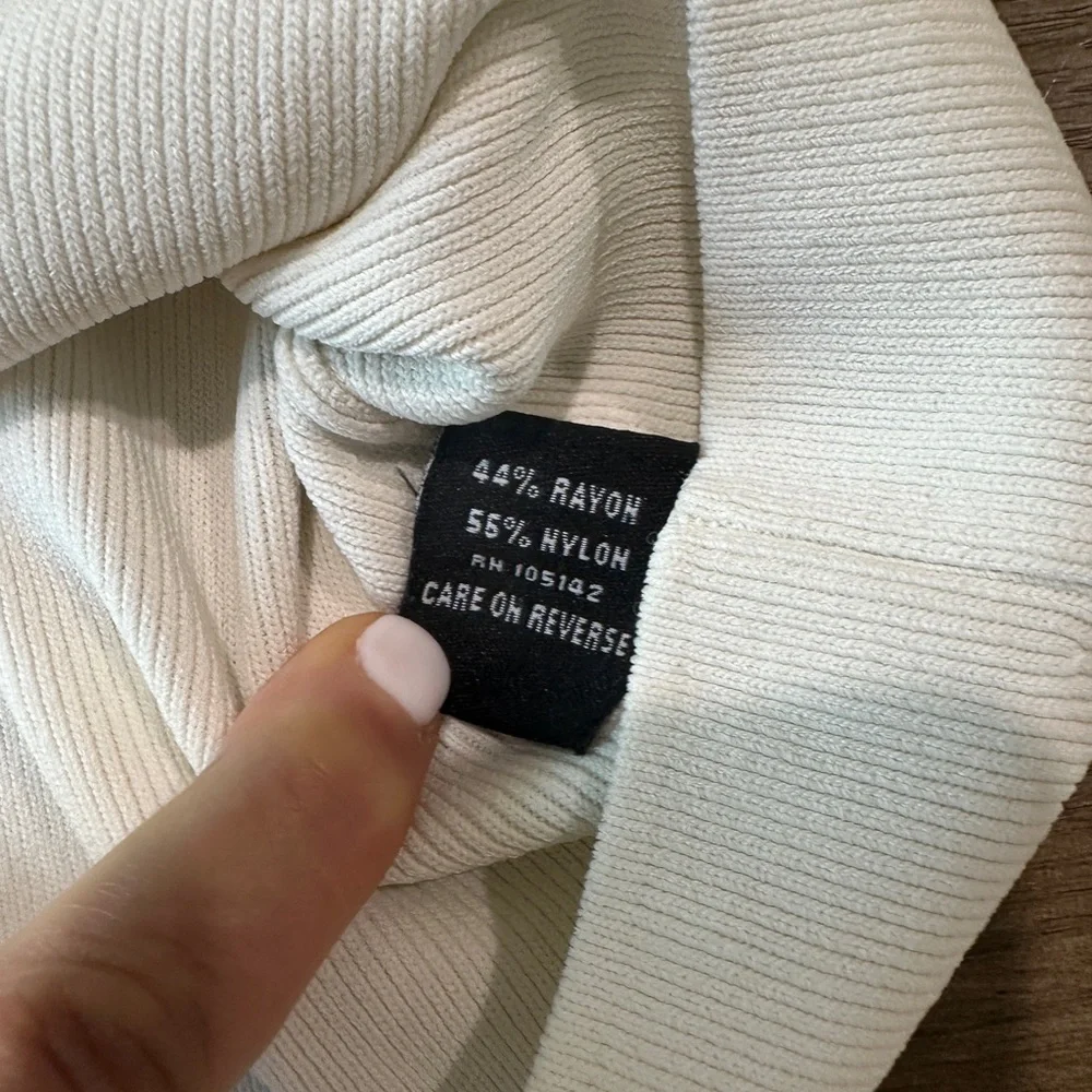 Venini Cable Knit Turtleneck Sweater Size Large Cream - Picture 6 of 7